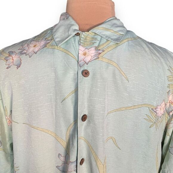 Tommy Bahama Shirt Green Tropical Floral Short Sleeve Short Sleeve Silk Hawaiian - Picture 1 of 7